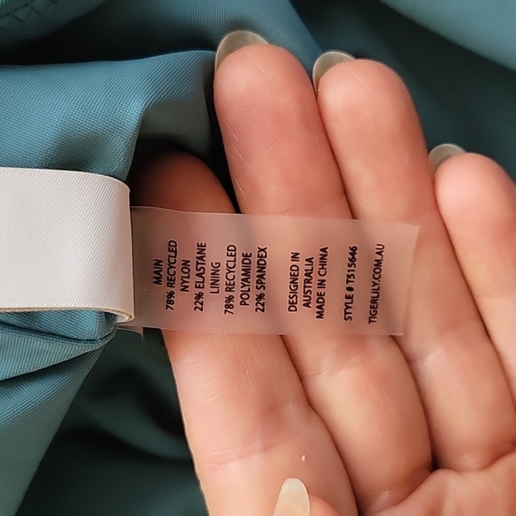 ❗sold❗BNWT Tigerlily onepiece - Picture 7 of 7